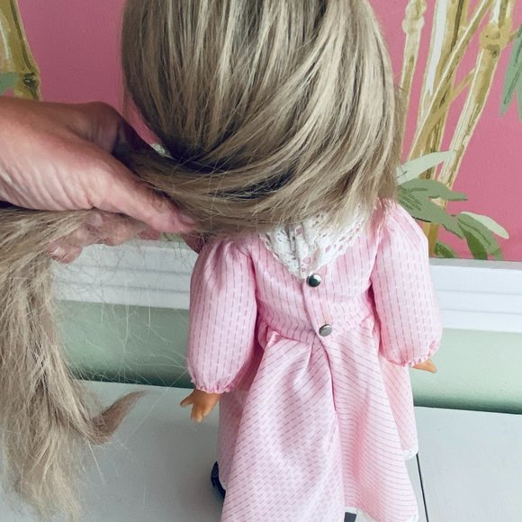 Vintage Clodrey Langeais French Doll: Early 80s - Picture 8 of 16